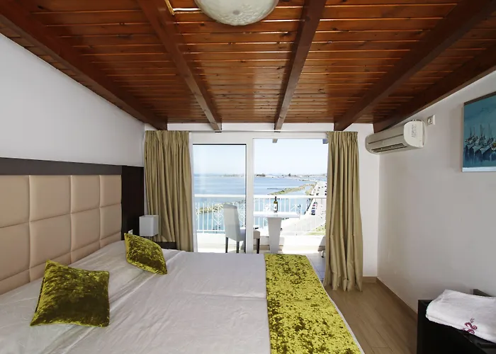 Hotel Nirikos Lefkada City