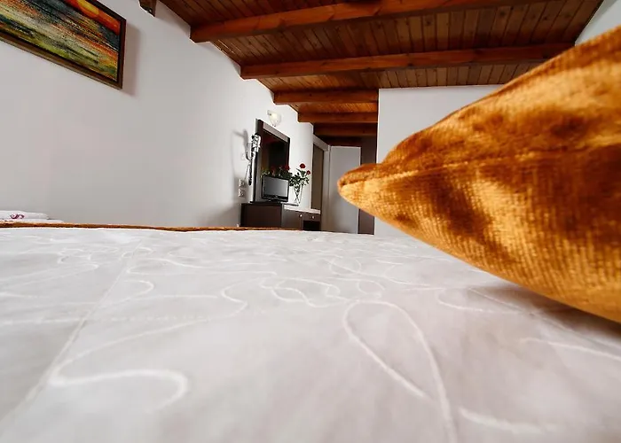 Hotel Nirikos Lefkada City